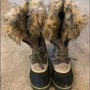 Sorel Waterproof Women’s Boots